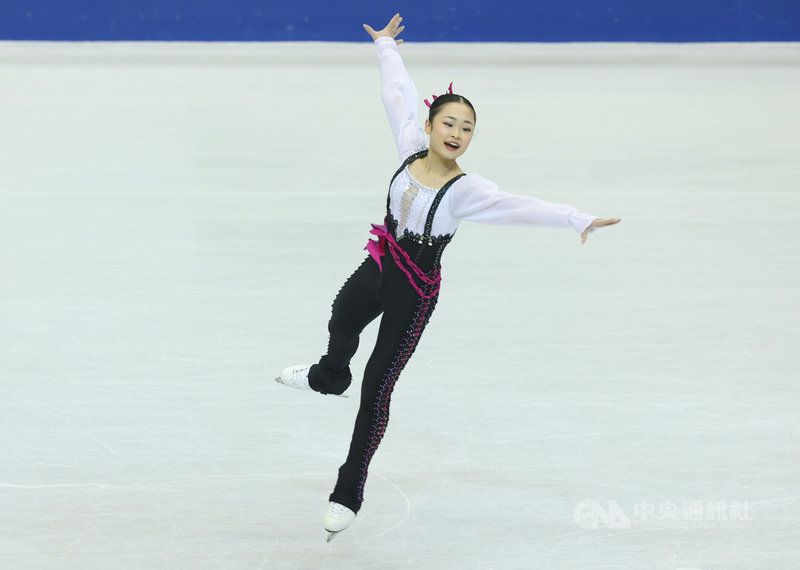 2024年世界青年花式滑冰錦標賽28日在台北小巨蛋登場，尋求連霸的日本女將島田麻央在首日青女短曲項目拿下72.60分，暫時排名第2。中央社記者張新偉攝  113年2月28日