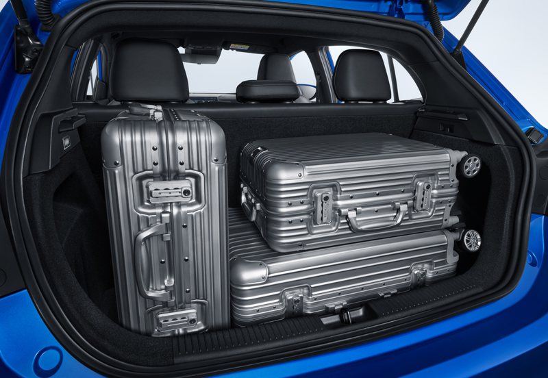 原廠稱大改款MG3 Hybrid+擁有同級距中最大的行李箱容量。 摘自MG Mo...
