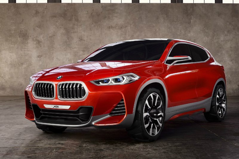 BMW曾選在巴黎車展上對外展示BMW X2 Concept概念車。 摘自 BMW